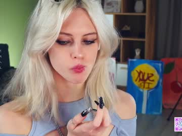 webcam girl audreycarvin live cam image #10786547