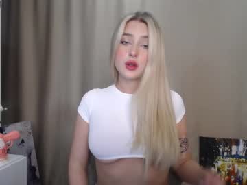 webcam girl cute18cute live cam image #6023579