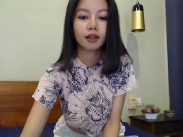 webcam girl hersheys_aran live cam image #5277424
