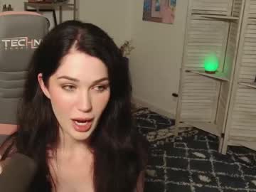 webcam girl evelynclaire live cam image #8066629