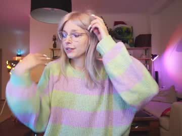 webcam tranny yourprettykate_ live cam image #9287751