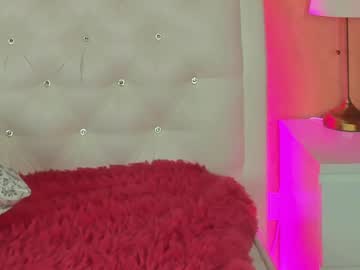 webcam girl maaarynip live cam image #115362