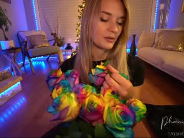 webcam girl phoenix_taylor live cam image #904750