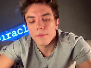 webcam man _miracle live cam image #2013526