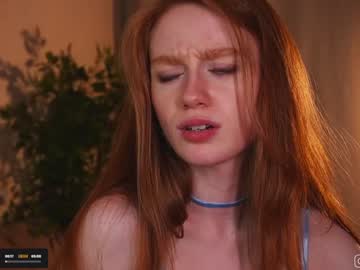 webcam girl lizzy_blaze live cam image #9995950