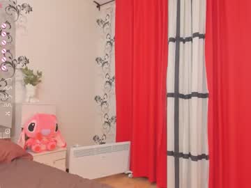 webcam girl mila_milka_ live cam image #6922794