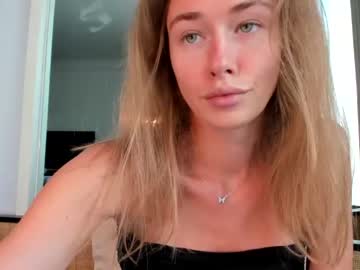 webcam girl oksanafedorova live cam image #1816389
