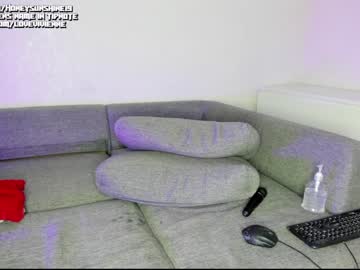 webcam girl honey_sunshine live cam image #1973099