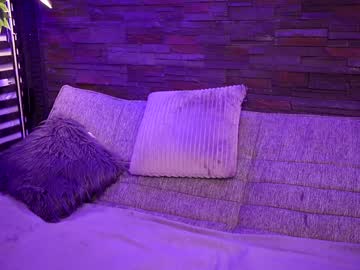 webcam girl fantasystudiox live cam image #10379813