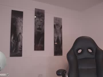 webcam girl laura_roldan live cam image #9930192