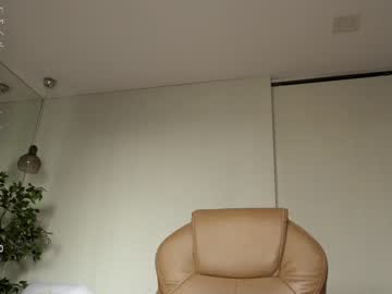 webcam girl ronny_ponny live cam image #8799757