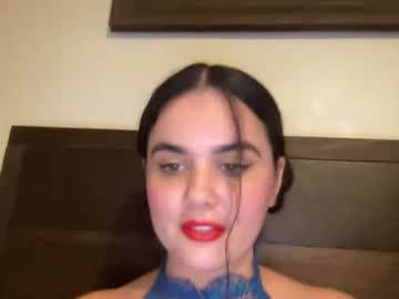 webcam girl gia_is_horny live cam image #6355598