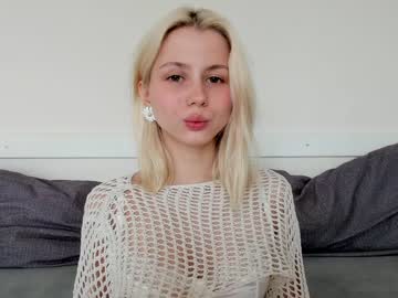 webcam girl hi_popsy live cam image #7074179