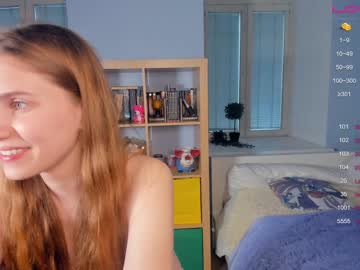 webcam girl youne_and_beautiful live cam image #5786098