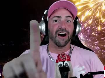 webcam man whaaaaaaaat live cam image #1154233