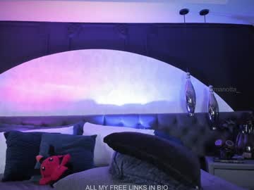 webcam girl charlotte_germanotta_ live cam image #10439499