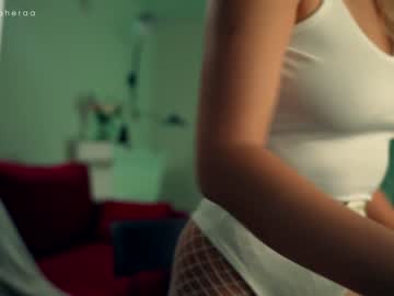 webcam girl artmosphera live cam image #8767769