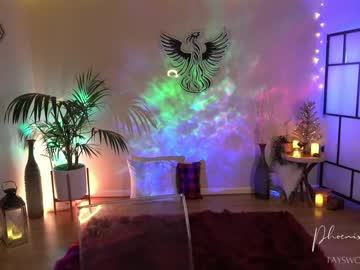 webcam girl phoenix_taylor live cam image #8056730