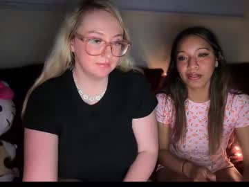 webcam girl vanillapuddingpie live cam image #12551515