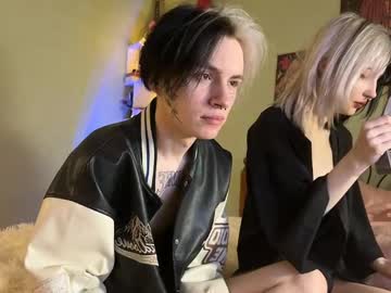 webcam couple veryraretwins live cam image #11819659