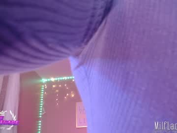 webcam girl milf_lacey live cam image #1828694