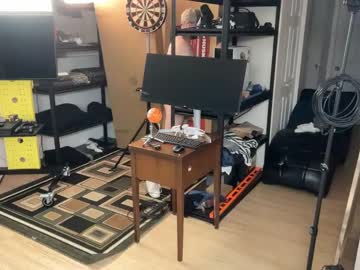 webcam man brad_bounce live cam image #6898319