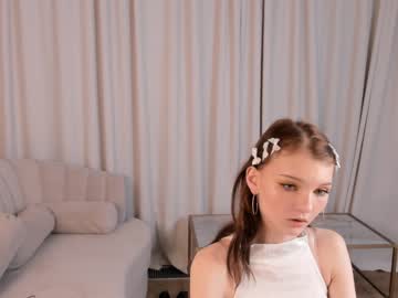 webcam girl edithgalpin live cam image #9197300