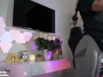 webcam girl sweety_rinushka_ live cam image #546438