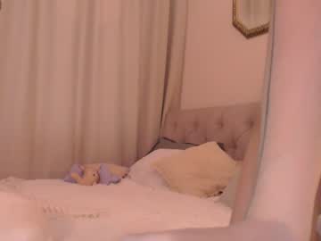 webcam girl sarasuo live cam image #7857394