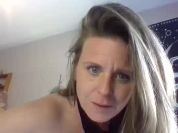 webcam girl naughtyymarie420 live cam image #6255404