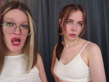 webcam girl a_mhere live cam image #5522236