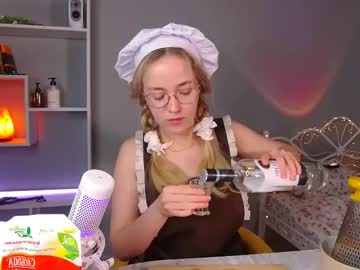 webcam girl aluntick live cam image #12052599