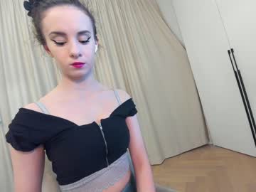 webcam girl ehotlovea live cam image #8937288