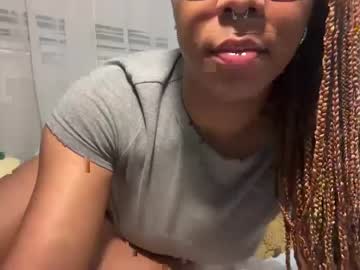webcam girl brattybambii live cam image #8010321