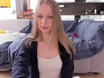 webcam girl magic_couple13 live cam image #9297405
