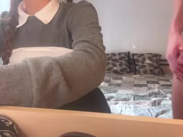 webcam couple tooclose_toofar live cam image #10994823