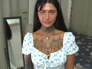 webcam girl butter_f1y live cam image #12669161