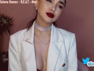webcam girl hollyextra live cam image #2814679