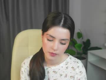 webcam girl lucky_forme live cam image #12016144