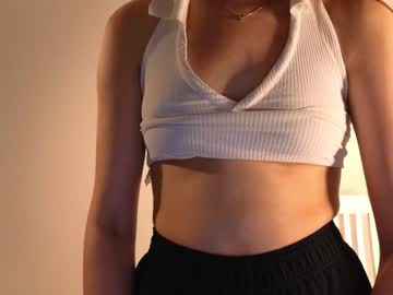 webcam girl stellarasmuss live cam image #7871603