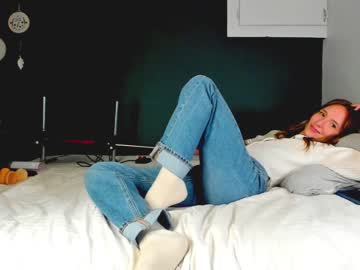 webcam girl innocentprovenguilty live cam image #4505426