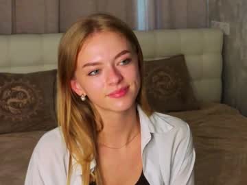 webcam girl philippagales live cam image #12780415
