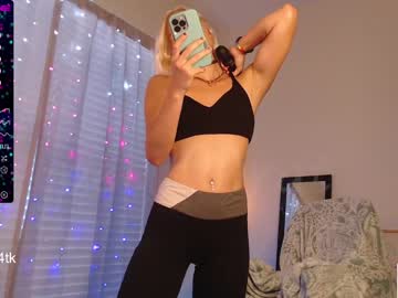 webcam girl petitebrat live cam image #6694618