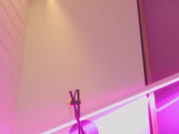 webcam girl aveksmr live cam image #1976300