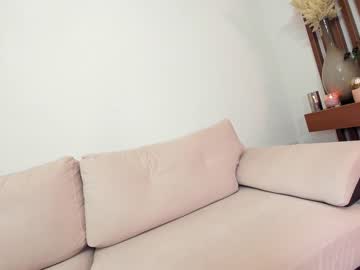 webcam girl ehotlovea live cam image #9229628