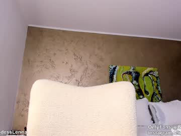 webcam girl lenna_godess live cam image #8545965