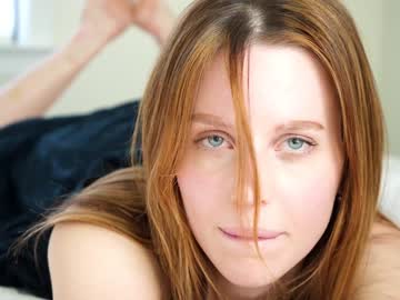 webcam girl ellaa91 live cam image #4844816