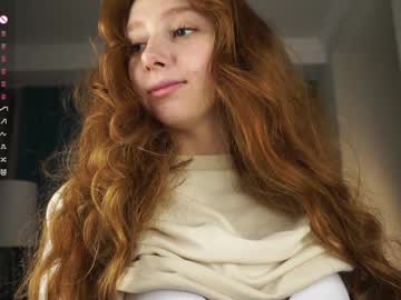 webcam girl margarethowell live cam image #12613030