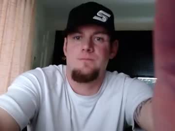 webcam man alphanuts101 live cam image #4941344
