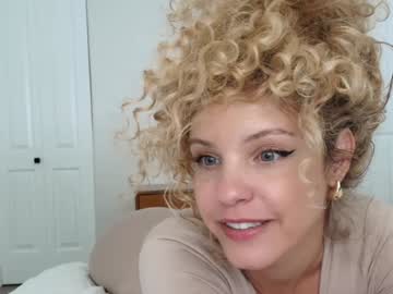 webcam girl theislandgirl live cam image #12723993